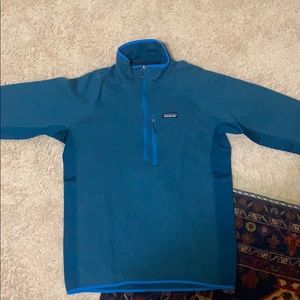 Patagonia quarter zip L